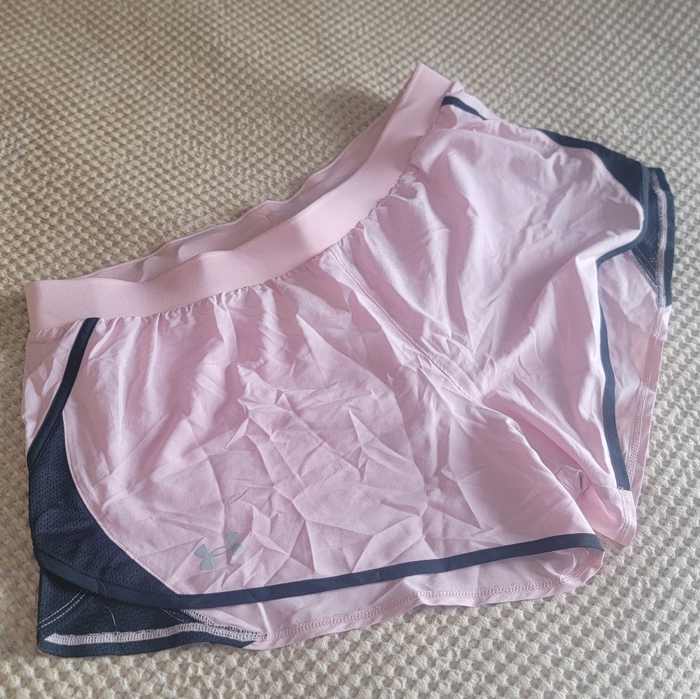 Under Armour womens shorts NWT